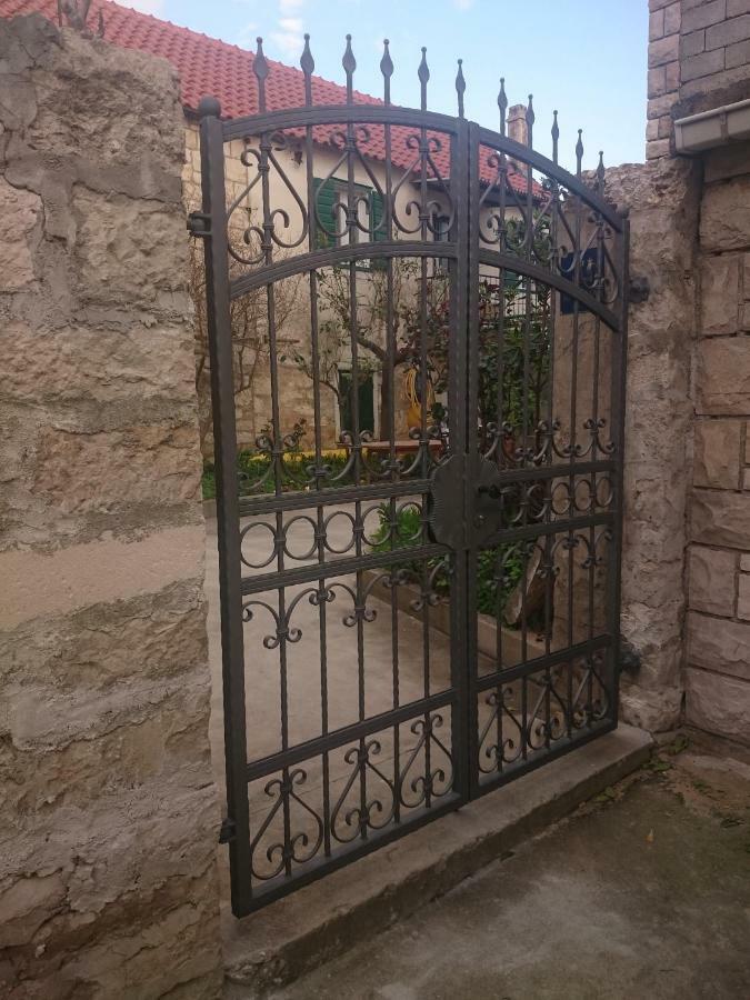 Apartman Postira Rot Экстерьер фото